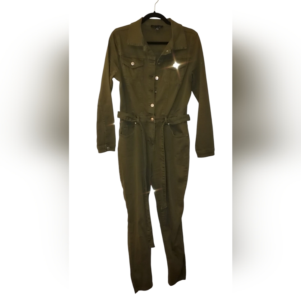 Stylish Olive/Army Green Utility Jumpsuit Size 8